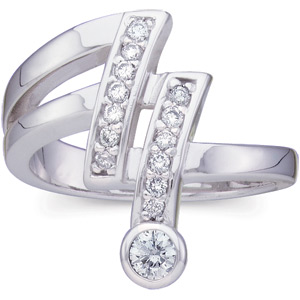 1/3 CT TW 14kt  White Gold Right Hand Diamond Ring