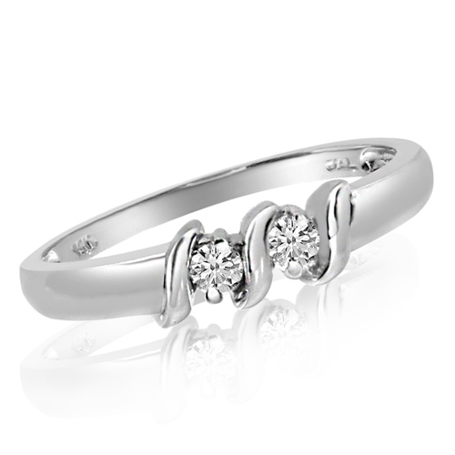 14kt White Gold 1/8 ct Two-Stone Diamond Ring