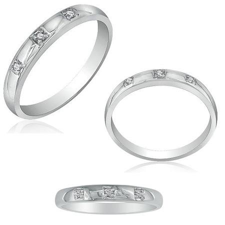 Three Diamond Promise Ring in 10k White Gold