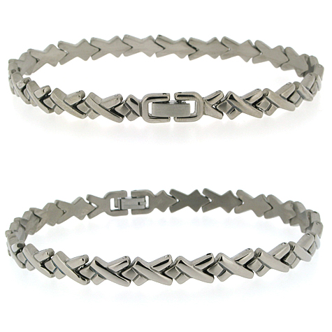 7mm Titanium Bracelet 9 inches long
