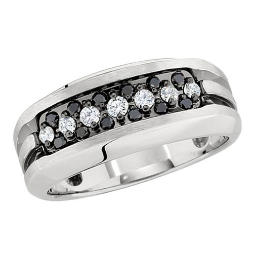 Sterling Silver Men's 1/2 ct tw Black and White Diamond Ring with Black Rhodium