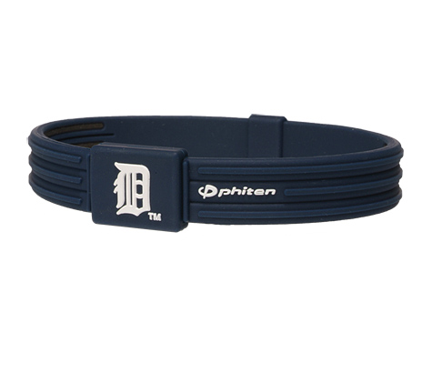 6.75 inch Detroit Tigers Titanium Phiten Bracelet S-Type