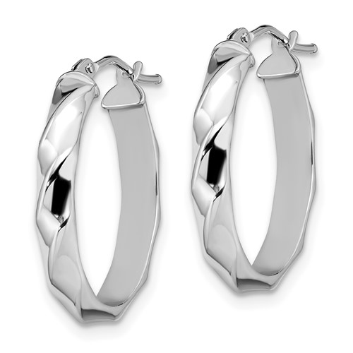 14kt White Gold 7/8in Polished Twisted Oval Hoop Earrings