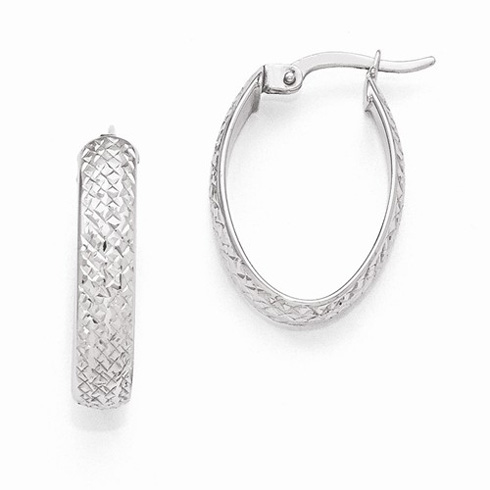 14kt White Gold 7/8in Italian Diamond-cut Oval Hoop Earrings