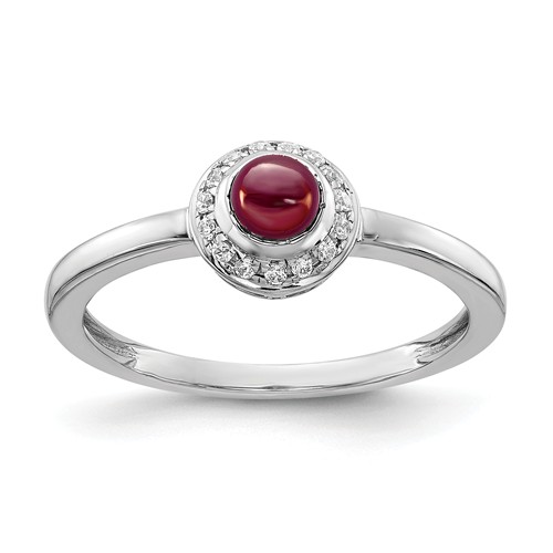 14k White Gold 0.52 ct Garnet Cabochon Ring with Diamonds