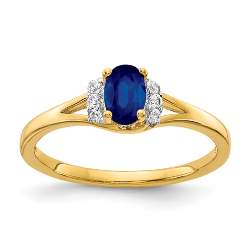 14k Yellow Gold 0.5 ct Oval Sapphire Ring with Diamonds