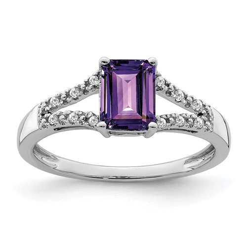 14k White Gold 0.9 ct Emerald-cut Amethyst Ring With Diamonds