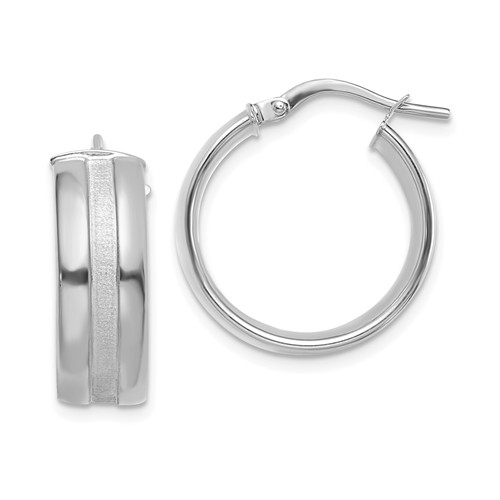 14k White Gold Satin Groove and Polished Hoop Earrings 3/4in