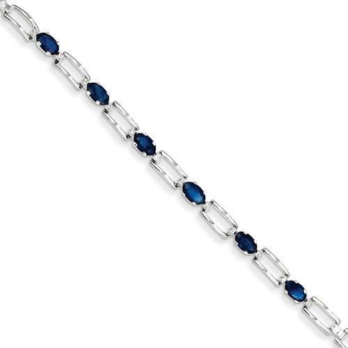 14kt White Gold 1.48 ct tw Sapphire Bracelet