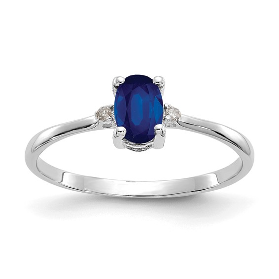 14kt White Gold 2/3 ct Oval Sapphire Ring with Diamonds