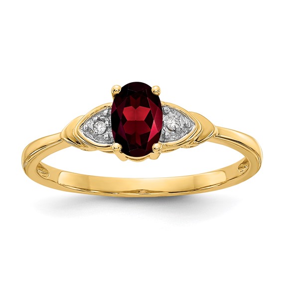 14kt Yellow Gold 1/5 Ct Oval Garnet Ring with Diamond Accents