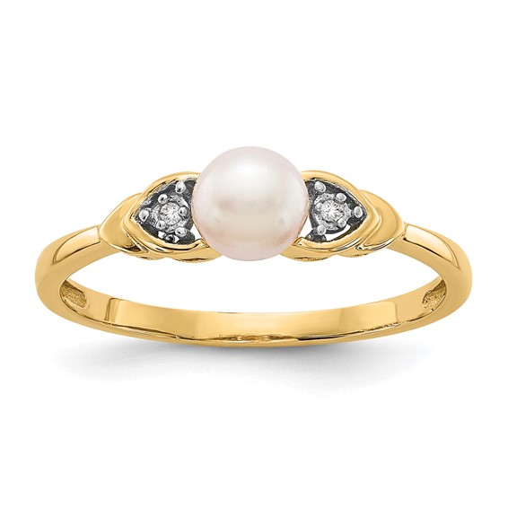 14kt Yellow Gold 5mm Freshwater Pearl Ring with Diamond Accents