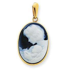 14kt Yellow Gold Mother Holding Baby Cameo Pendant