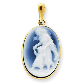 14kt Gold First Steps Cameo Pendant