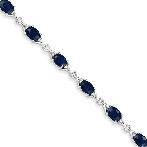 14kt White Gold 10.3 ct tw Sapphire Bracelet with Diamond Accents