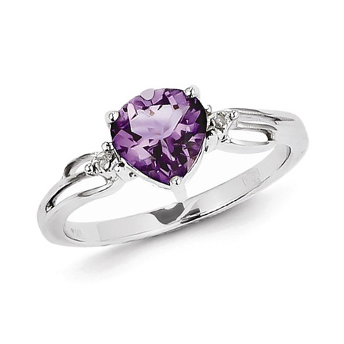 14kt White Gold 0.80 ct Heart Amethyst Ring with Diamond Accents