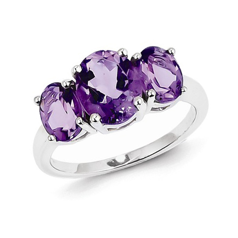 14kt White Gold 2.7 ct Three Stone Amethyst Ring