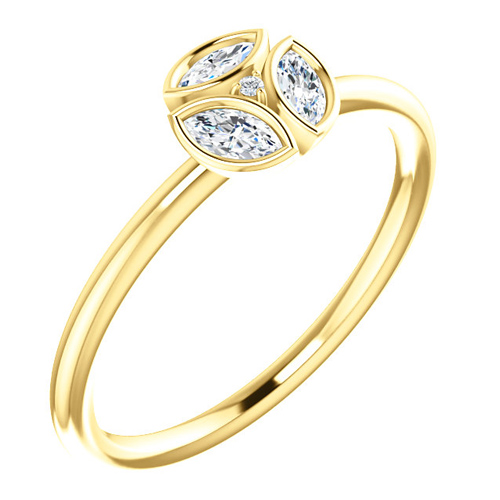 14kt Yellow Gold 1/4 ct tw Diamond Floral Cluster Ring