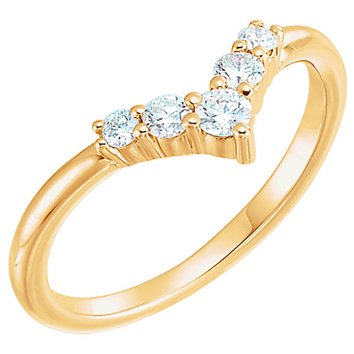 14k Yellow Gold 1/4 ct tw Diamond V Ring