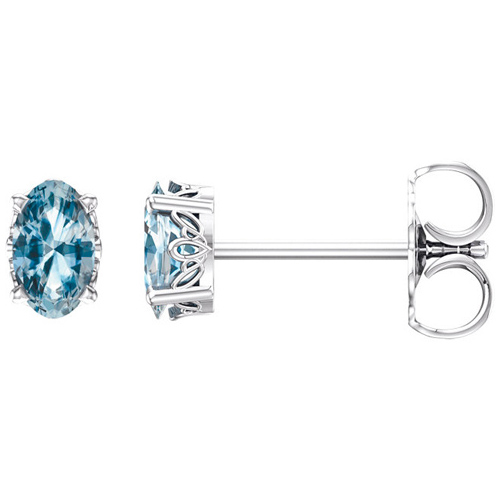 14kt White Gold 3/4 ct Oval Sky Blue Topaz Stud Earrings