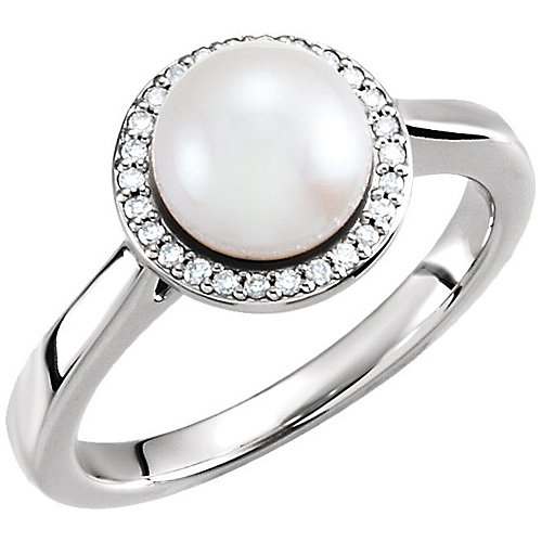 14kt White Gold 8mm Freshwater Cultured Pearl Halo Ring with Diamonds