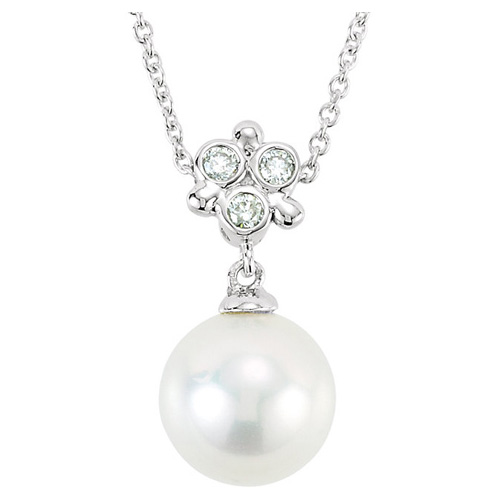 14kt White Gold Diamond Freshwater Cultured Pearl 18in Necklace