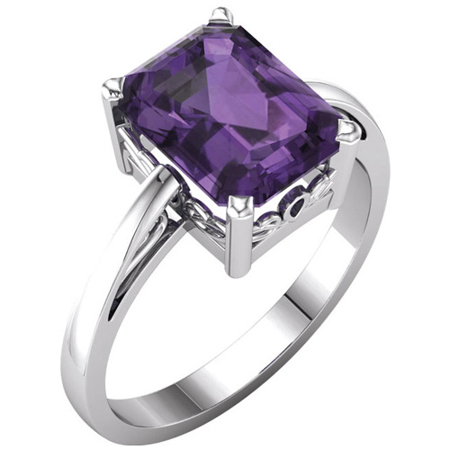 14kt White Gold 2.25 ct Emerald-cut Amethyst Ring