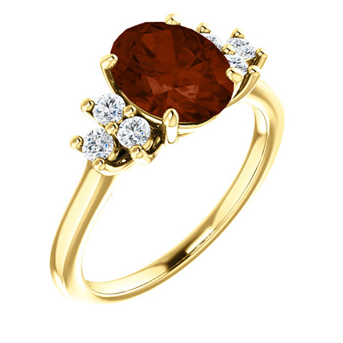 14kt Yellow Gold 2.2 ct Oval Garnet and 1/4 ct Diamond Ring
